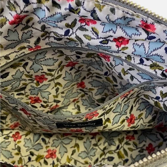 vera Bradley Gray Quilted Floral Women's Bag - Picture 6 of 14